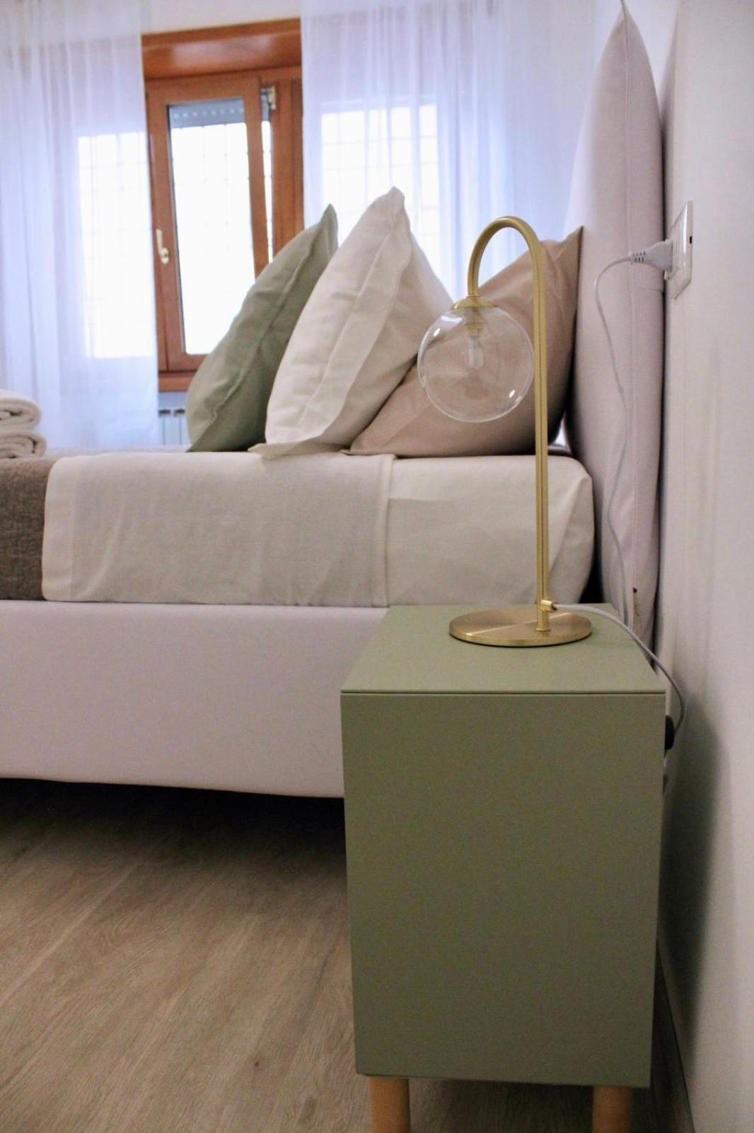 Cozy Close To The Center Lejlighed